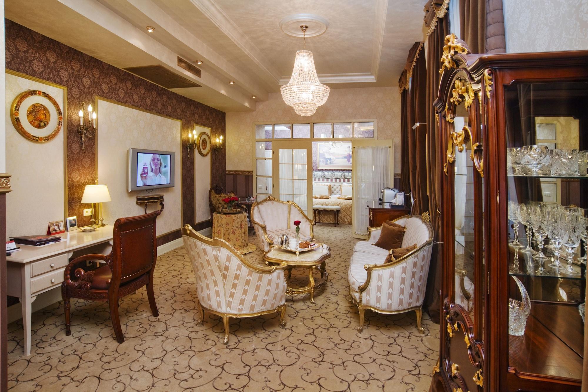 Imperial Hotel & Restaurant VNO Esterno foto
