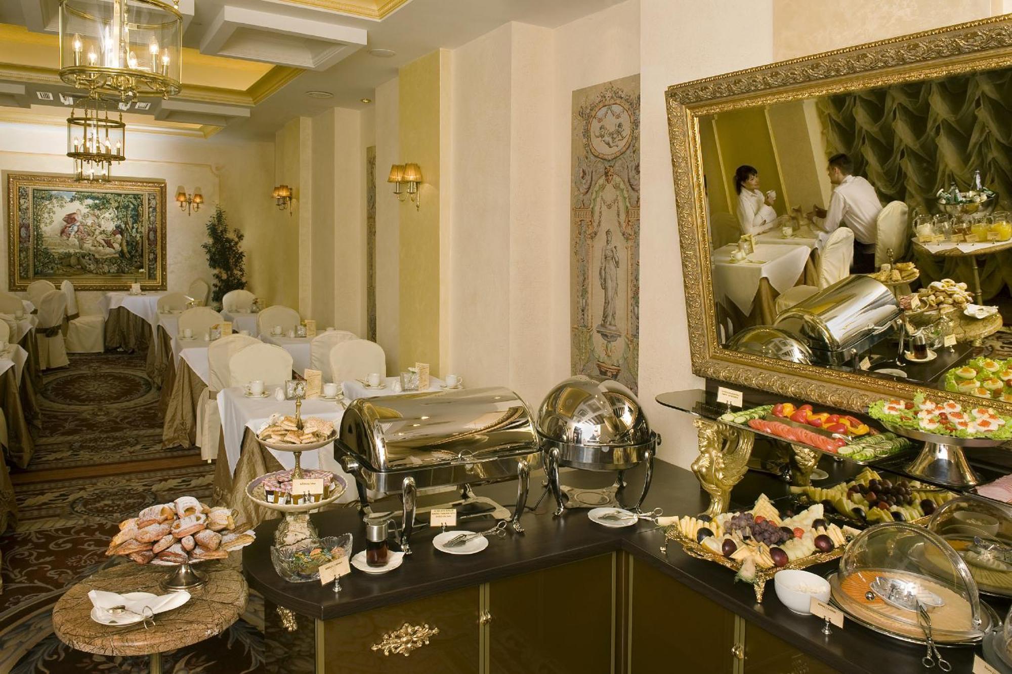 Imperial Hotel & Restaurant VNO Esterno foto